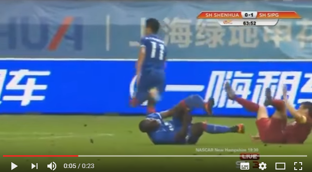 VIDEO: La terrible blessure d’un joueur de foot